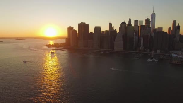 Manhattan distrito céntrico puesta del sol antena de color — Vídeo de stock