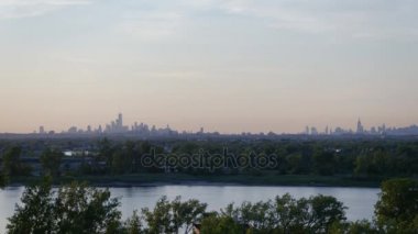 New York şehir manzarası günbatımı Brooklyn hava dron görüntüleri