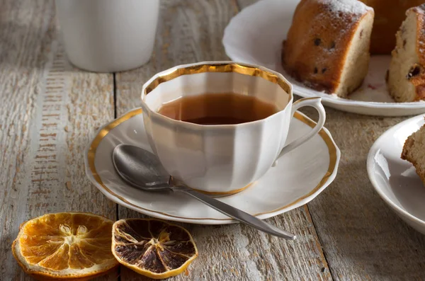 来杯茶 免版税图库照片