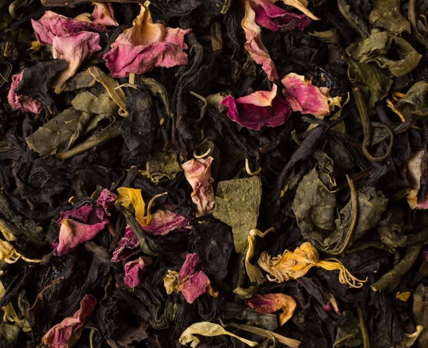 Száraz fekete Tea levelek közelről — Stock Fotó