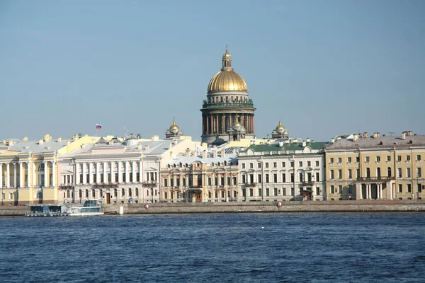 Vista Sulla Cattedrale Isaac Sul Fiume Neva San Pietroburgo Russia — Foto Stock