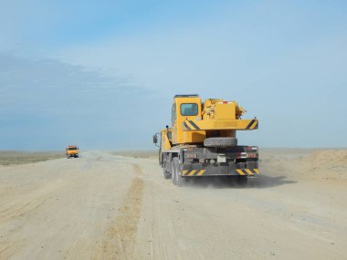 Vinçler-Mobil vinç seyahatleri 