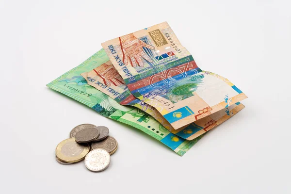 Papel moneda y monedas . — Foto de Stock