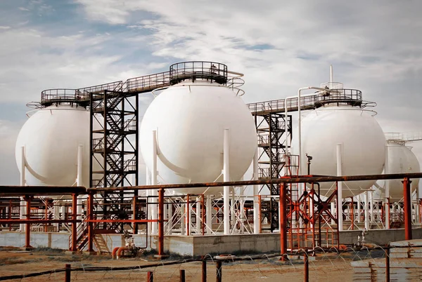 Reservoirs for liquefied gas. — Stock Photo, Image