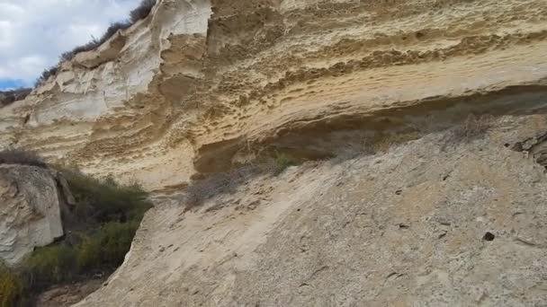 Rocas Orilla Del Mar Caspio — Vídeos de Stock