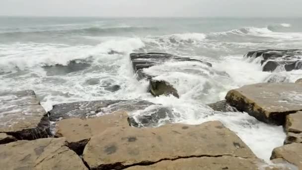 Bouře Kaspickém Moři Skalnaté Pobřeží Kaspického Moře Prosinec 2019 Rok — Stock video