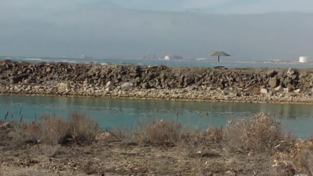 Canal Entrada Agua Para Desalinización Del Agua Mar Kazajstán Región — Vídeo de stock