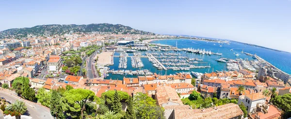 Vista panorâmica de Cannes, sul da França — Fotografia de Stock