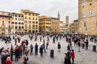 İnsanlar Piazza della Signoria, Florence, İtalya