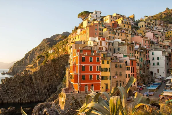 Riomaggiore in Cinque Terre, Italia — Foto Stock