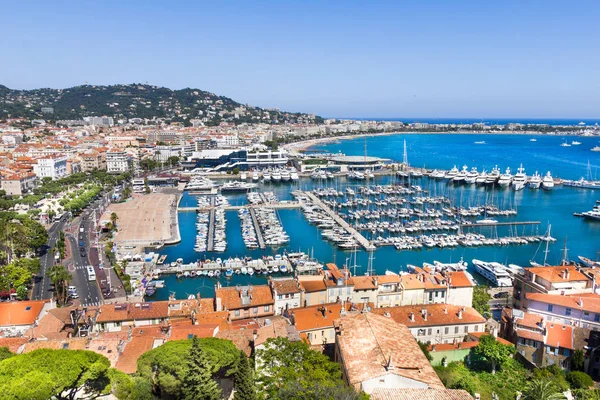 Cannes vista de la ciudad, sur de Francia — Foto de Stock