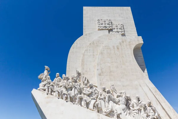 Monumento a los Descubrimientos (Padro dos Descobrimentos) en Belem, Lisboa, Portugal — Foto de Stock