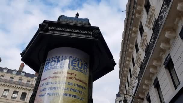 Lyon Frankreich Dezember 2017 Menschen Gehen Auf Dem Place Republique — Stockvideo