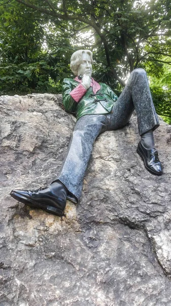Oscar Wilde anıt Merrion Meydanı Parkı, Dublin, İrlanda