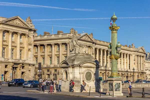 Paris França Setembro 2012 Pessoas Caminhando Praça Place Concorde Lugar — Fotografia de Stock