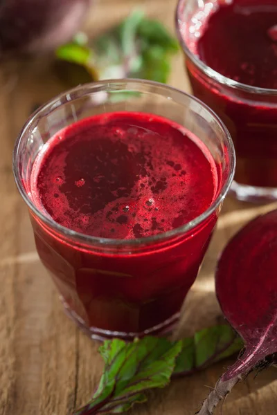 신선한 건강 한 사탕 무 주스와 야채 — 스톡 사진