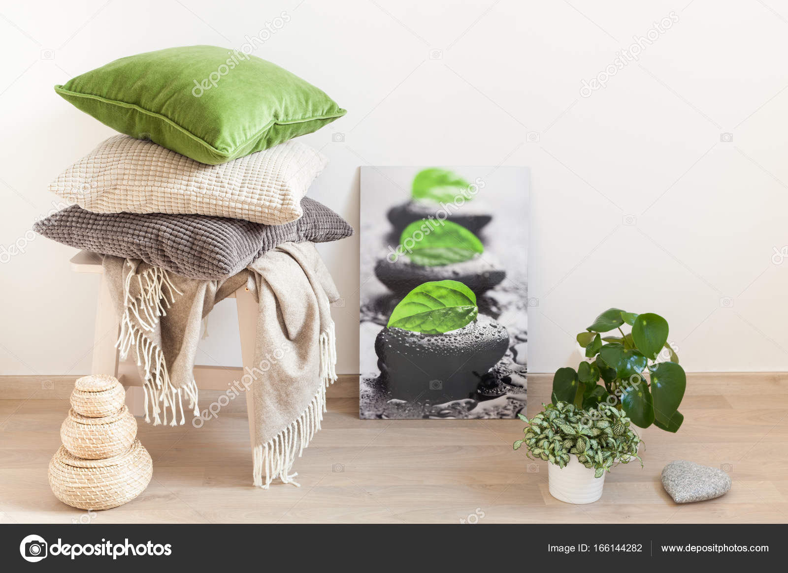 Gemütliche Wohnlandschaft Grau Grünen Kissen Stockfoto