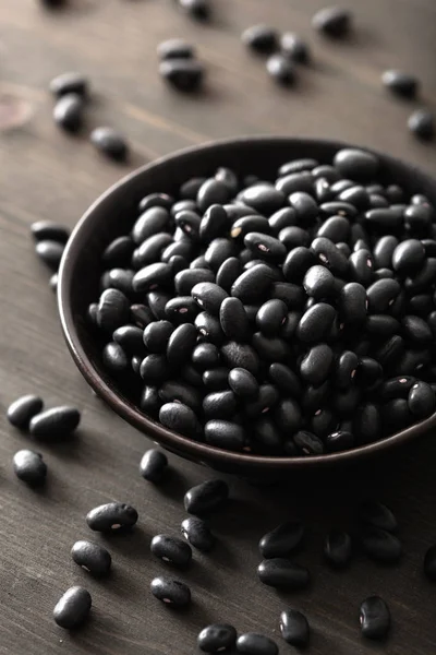 Kacang penyu hitam legumes dalam mangkuk — Stok Foto