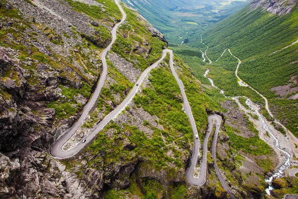 Strada di montagna Trollstigen in Norvegia — Foto Stock