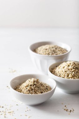 Hulk kenevir tohumu, sağlıklı süper yiyecek takviyesi.