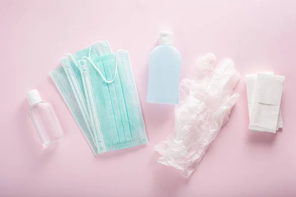 防护性医疗面罩 清洁剂 凝胶和手套 防菌措施 — 图库照片