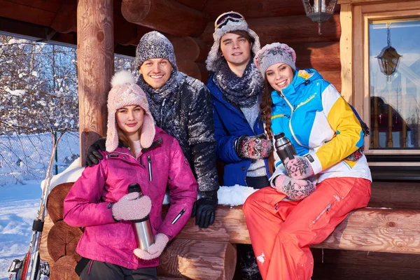 Beste vrienden vakantie winter — Stockfoto