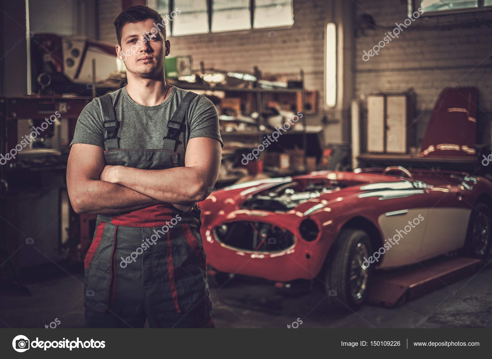 Mechanic in classic car restoration — Stock Photo © nejron