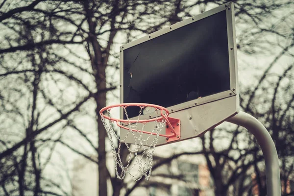 Basketbol önleyicili açık havada — Stok fotoğraf