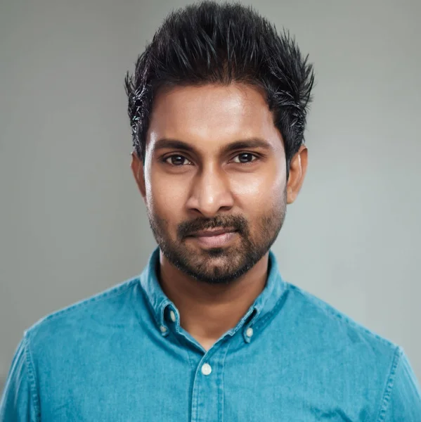 Portrait of an Indian man — Stock Photo, Image