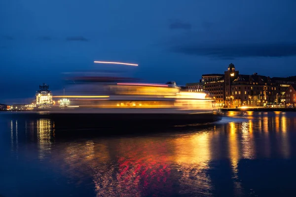ノルウェー 夜のベルゲンの眺め — ストック写真