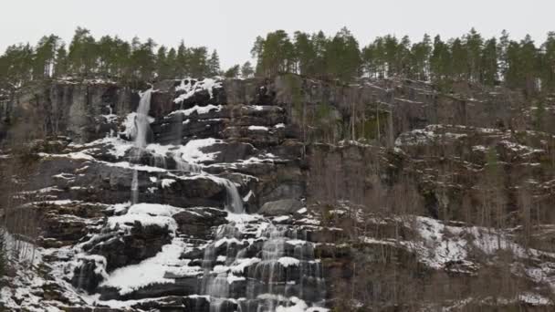 Norveç Voss Taki Bordalsgjelet Geçidinde Şelale — Stok video