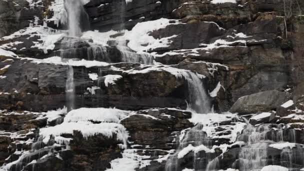 Водопад Ущелье Бордалсжелет Воссе Норвегия — стоковое видео