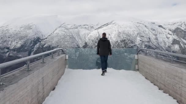 Stegastein Nézőpont Aurlandsfjord Felett Norvégiában — Stock videók