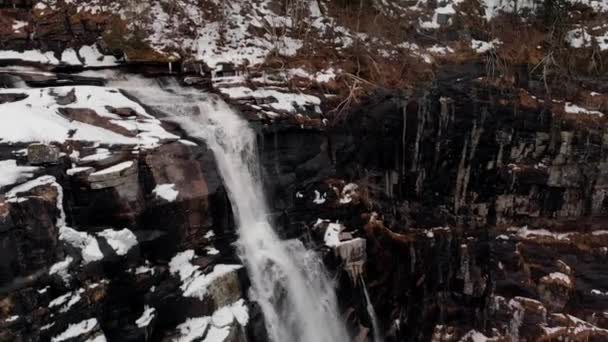 Waterfall in Bordalsgjelet gorge in Voss, Norway.. — Stock Footage Waterfall Bordalsgjelet Gorge Voss Norway Video Clip