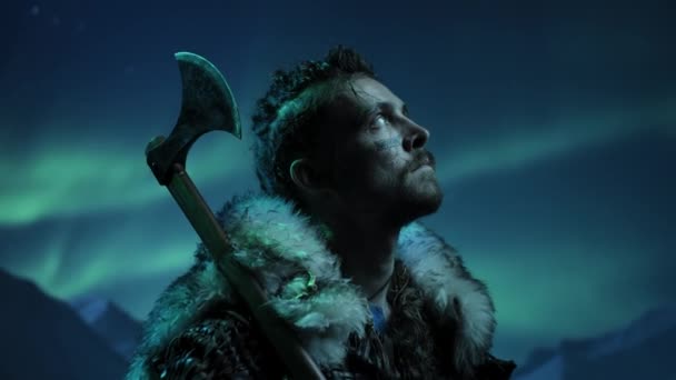 Vikingský Válečník Proti Auroře Borealis — Stock video