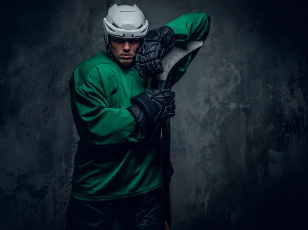 Hockey player in protective clothes — Stock Photo, Image