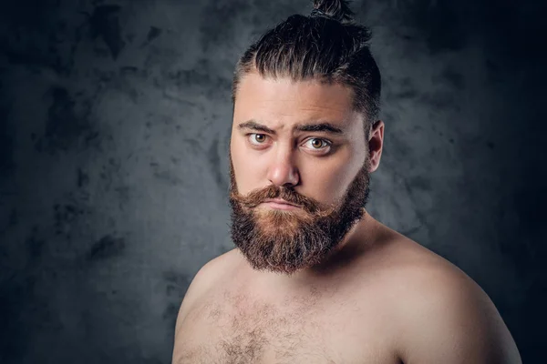 Shirtless bearded male — Stock Photo, Image