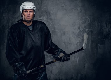 Profesyonel hokey oyuncusu 