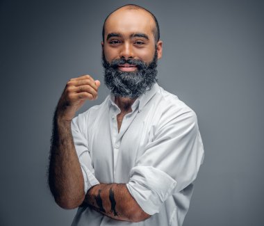 Karışık yarış erkek Beyaz gömlekli