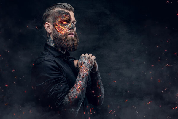 Горящий хипстер на Хэллоуин
