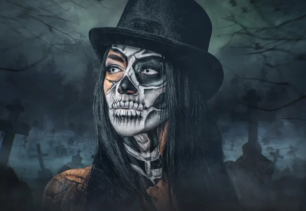 Female with skull make up — Stock Photo, Image