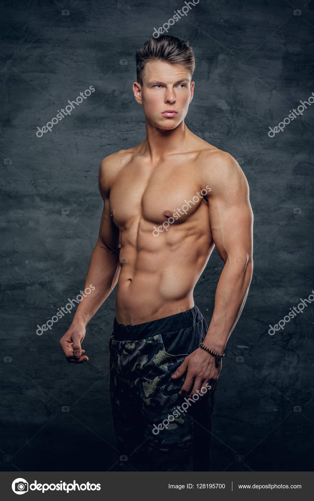 Shirtless Muscular Man Posing In Sweatpants – Jacob Lund Photography ...