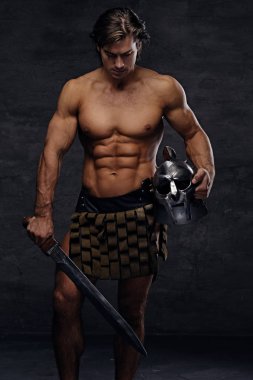 Bir Roma asker kostüm kaslı erkek