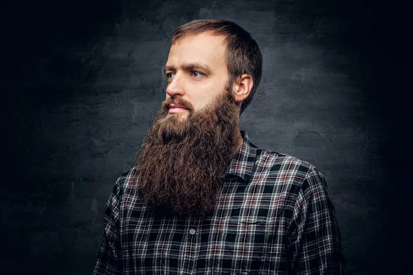 Hipster adam bir ekose gömlek giymiş