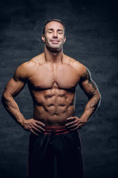 Homme d'âge moyen musculaire — Photo