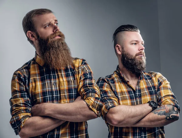 Two brutal bearded hipsters — Stock Photo, Image