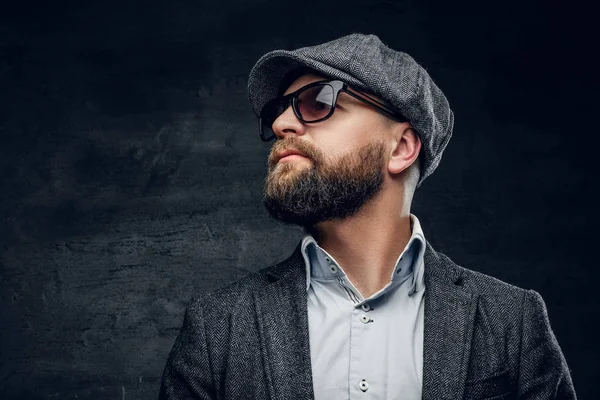 Hombre vestido con un traje de lana — Foto de Stock