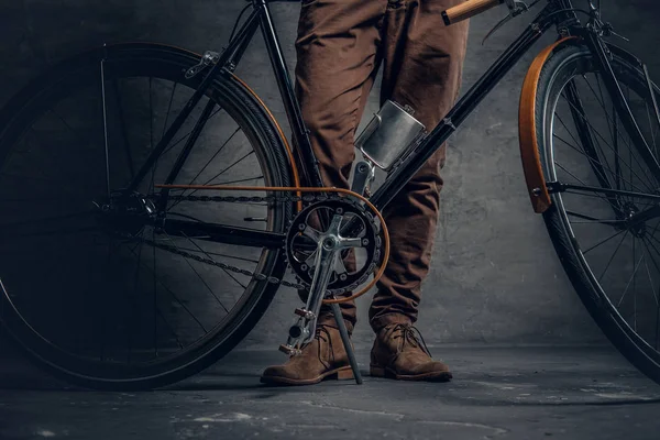 Bicicleta hipster de velocidade única autêntica — Fotografia de Stock