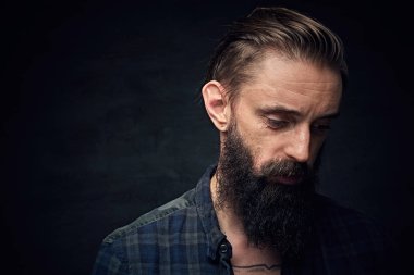 Bearded man with long hair clipart