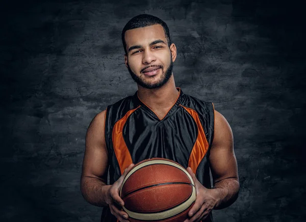 Jogador de basquete preto — Fotografia de Stock